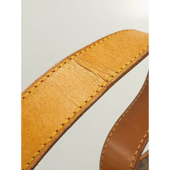 Louis Vuitton MM Croissant Bag Shoulder Monogram - Picture 7 of 8